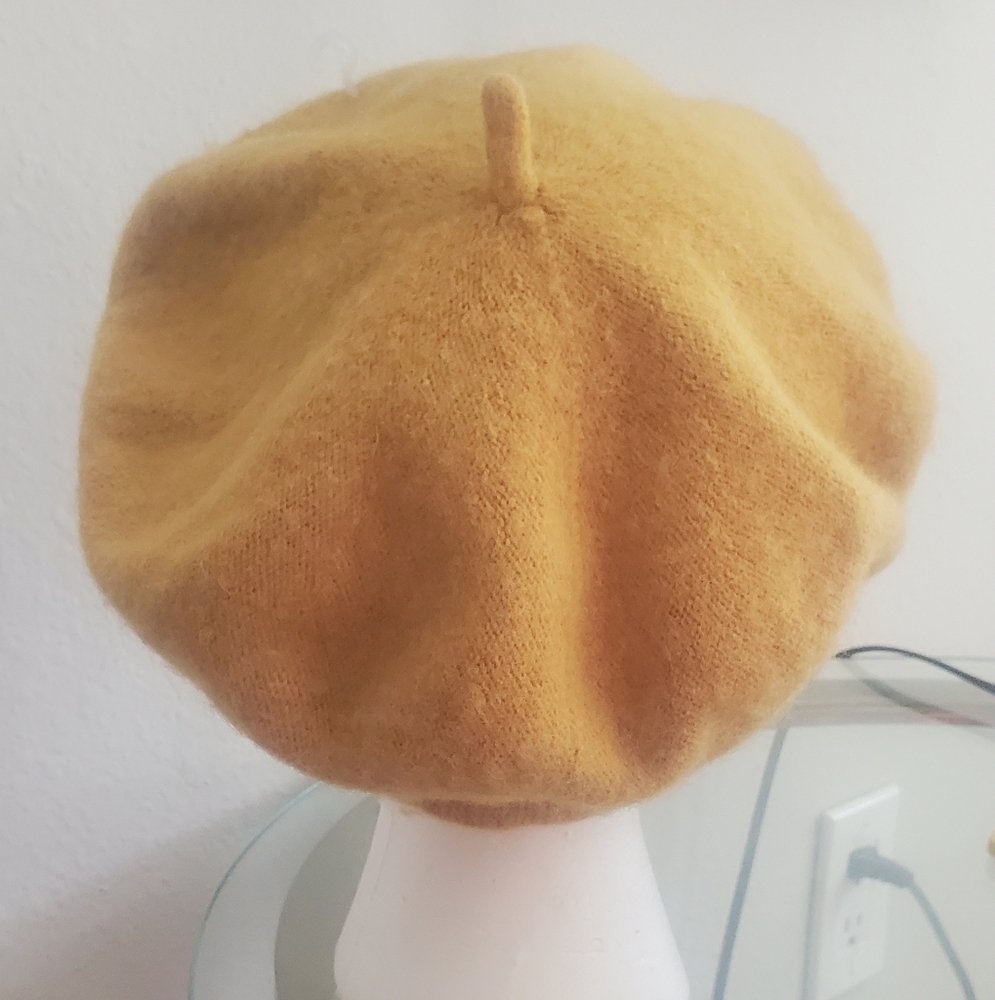 Beret Hat Classic French Stile Color Yellow - Picture 4 of 8